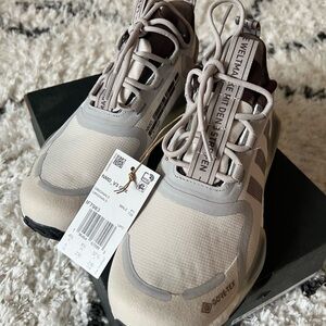 ADIDAS NMD Sneakers Gore-Tex Men size 5 or Women size 6